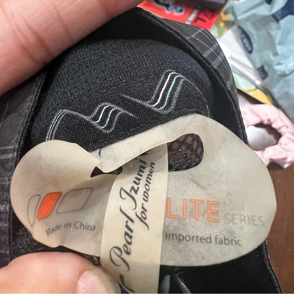 Pearl Izumi Women’s Packable Zip Vest - Picture 9 of 13